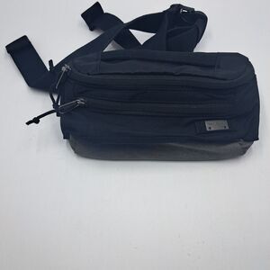 Eddie Bauer Black and Gray Nylon Outdoor Hiking Fanny Pack Waist Bag